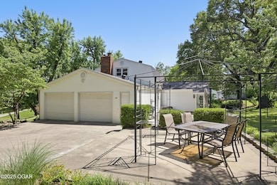 1306 Marion Dr, Neosho, MO 64850 - photo 6