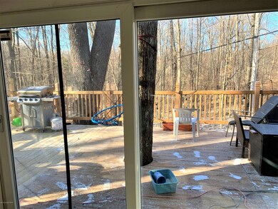 863 Country Place Dr, Tobyhanna, PA 18466 - photo 3