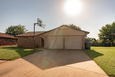 1207 Righto Way, Edmond, OK 73034 - photo 4