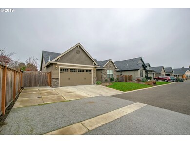 524 Wedgewood Dr, Eugene, OR 97404 - photo 3