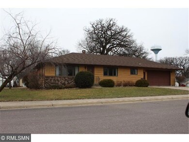 1985 built by Bussler Construction, 1380 foundatio