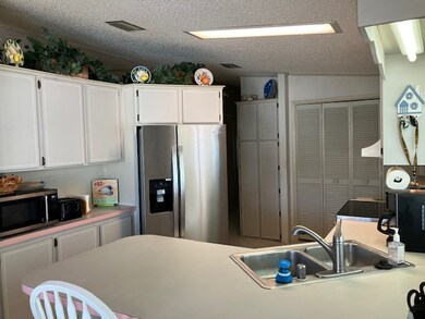 192 Queen Palm Dr, Naples, FL 34114 - photo 6