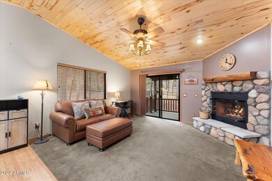 04-004-living-room