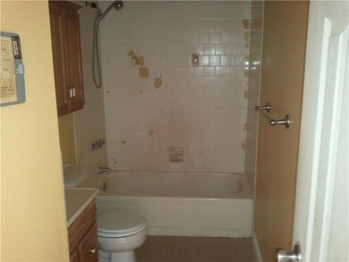 5 Apple Valley Pkwy unit 10, Greenville, RI 02828 - photo 5