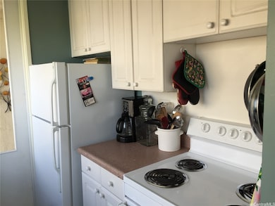 Waikiki Beach Condominiums unit 1901, Honolulu, HI 96815 - photo 4