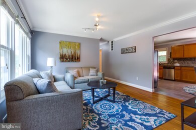 8926 Anna Dr, Clinton, MD 20735 - photo 4