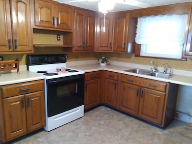 130 Mazza St, Homer City, PA 15748 - photo 4