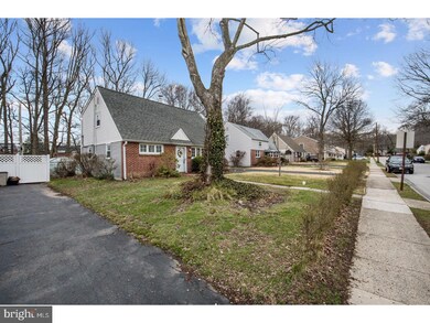 843 Quince Ln, Secane, PA 19018 - photo 3