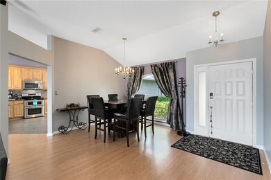 8233 Wellsmere Cir, Orlando, FL 32835 - photo 4