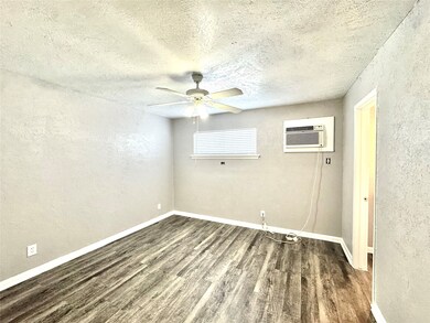 1755 Colquitt St unit 12, Houston, TX 77098 - photo 7