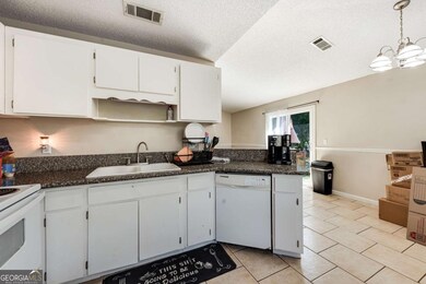 207 Candy Ct, Saint Marys, GA 31558 - photo 7