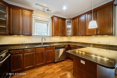 6209 N Washtenaw Ave unit 1, Chicago, IL 60659 - photo 7