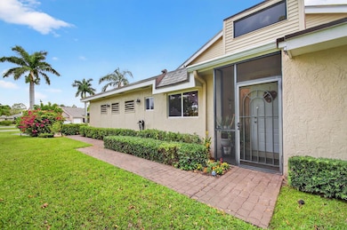 6858 Fountains Cir, Lake Worth, FL 33467 - photo 7