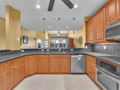 4991 Madison Lakes Cir W unit 65, Davie, FL 33328 - photo 5