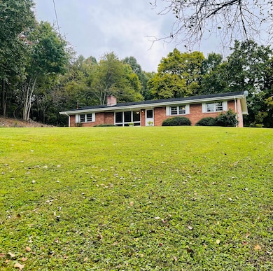 211E4142-7193-4949-95B2-0F1F83F62200