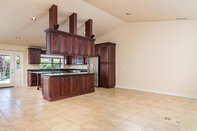 Open kitchen-family room floor plan