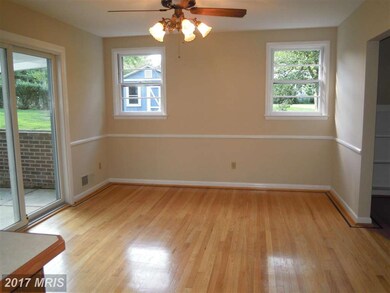 13800 E Devonfield Dr, Baldwin, MD 21013 - photo 5