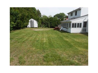 16 Sprague St, Greenville, RI 02828 - photo 6