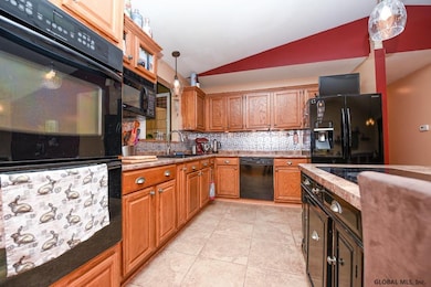 1069 Wtry Rd, Schenectady, NY 12309 - photo 6