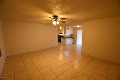 046f3889-fb39-4525-9533-5ffbd2e296f9-w_1