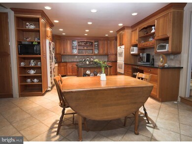 105 Highfield Rd, Villanova, PA 19085 - photo 5