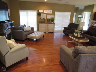 215 Cr 130, Bono, AR 72416 - photo 3