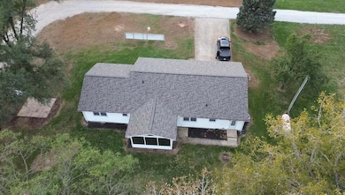 2) 64648-690b5d08c80cc