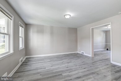 1414 Meridene Dr, Baltimore, MD 21239 - photo 3