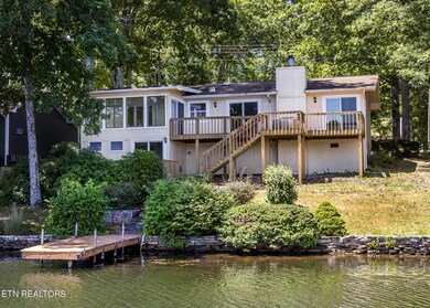 165 Dovenshire Dr, Crossville, TN 38558 - photo 2