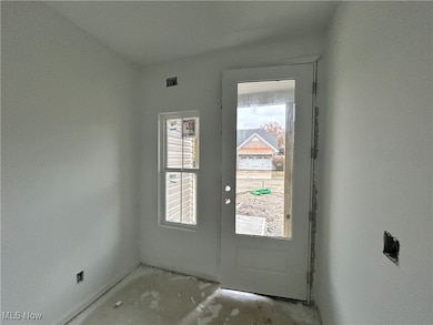 5076 Shepherds Glen, Willoughby, OH 44094 - photo 2