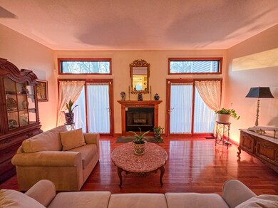 908 Mill Pond Dr, South Windsor, CT 06074 - photo 6