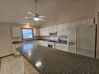 1602 Krame Dr, Crown Point, IN 46307 - photo 3