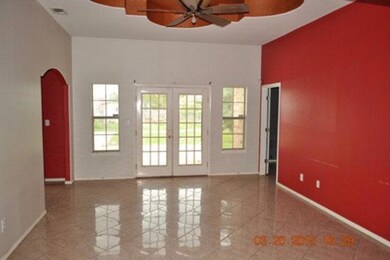 602 N Linden St, Pharr, TX 78577 - photo 5