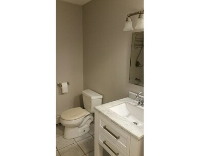 35 Osborne St unit 2, Lynn, MA 01905 - photo 5