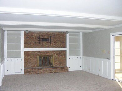 5311 Ironwood Dr, Newburgh, IN 47630 - photo 4