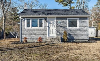 19 Jackson St, Plymouth, MA 02360 - photo 2