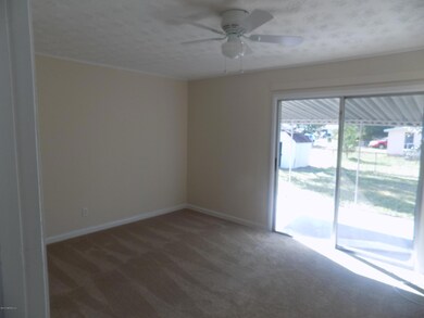 4464 Rainer Rd, Jacksonville, FL 32210 - photo 5