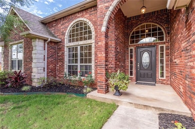 14555 Cottonwood, Edmond, OK 73025 - photo 4
