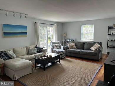 102 Llanfair Rd unit 3, Ardmore, PA 19003 - photo 3