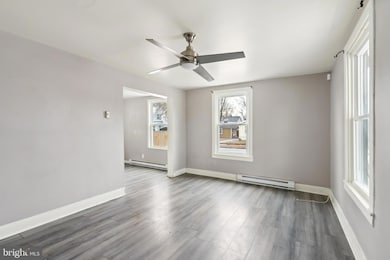 9 Harrison St, Deepwater, NJ 08023 - photo 4