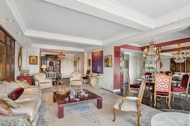 Riverview House unit 2B, New York, NY 10028 - photo 4