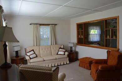 9Livingroom