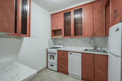 3250 Coney Island Ave unit E15, Brooklyn, NY 11235 - photo 7