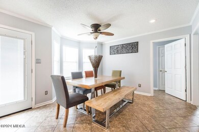 307 Oxton Ct 15
