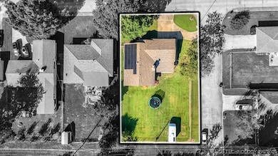 208 N Chambers Trail, Claremore, OK 74017 - photo 6