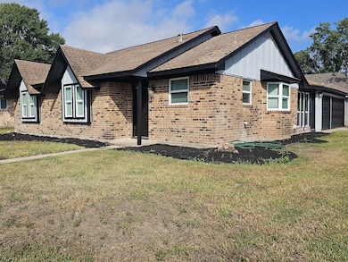 7002 Sandswept Ln, Houston, TX 77086 - photo 3