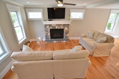 63 8th St N, Edgartown, MA 02539 - photo 5