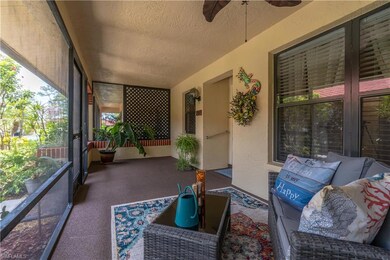 Sunroom / solarium featuring a ceiling fan