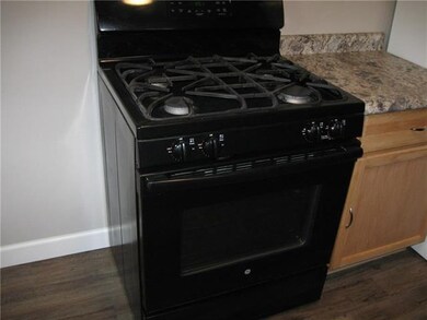 nice gas range staying with property