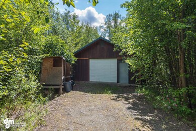 Detached shop/garage
